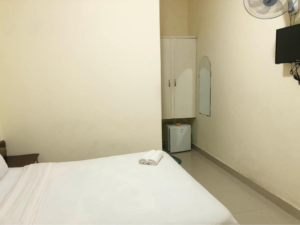 Phuong Hong Guesthouse ダラット エクステリア 写真