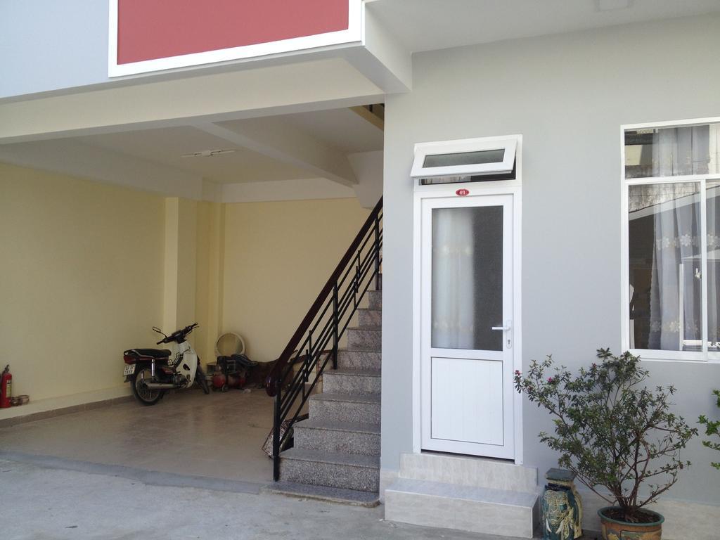 Phuong Hong Guesthouse ダラット エクステリア 写真